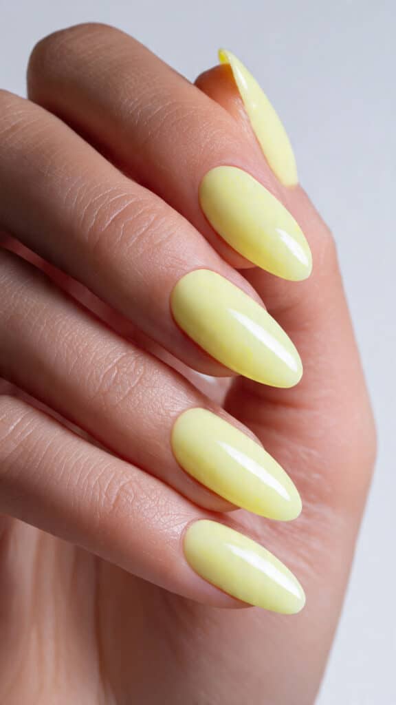 18 Short Summer Nails That Are Cute, Bright & Totally Save-Worthy Ideas to Elevate Your Style 8 ultra realistic vertical 23 close up photo of shor 2