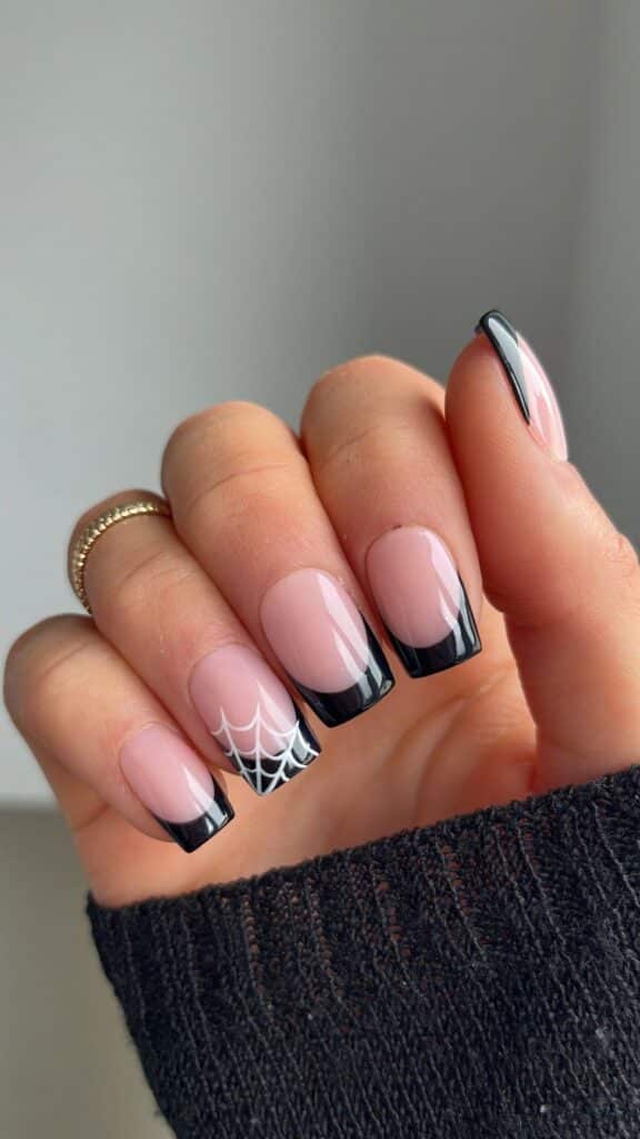 17 Black French Tip Nails That Turn a Classic Manicure Into a Statement 19 image30 1