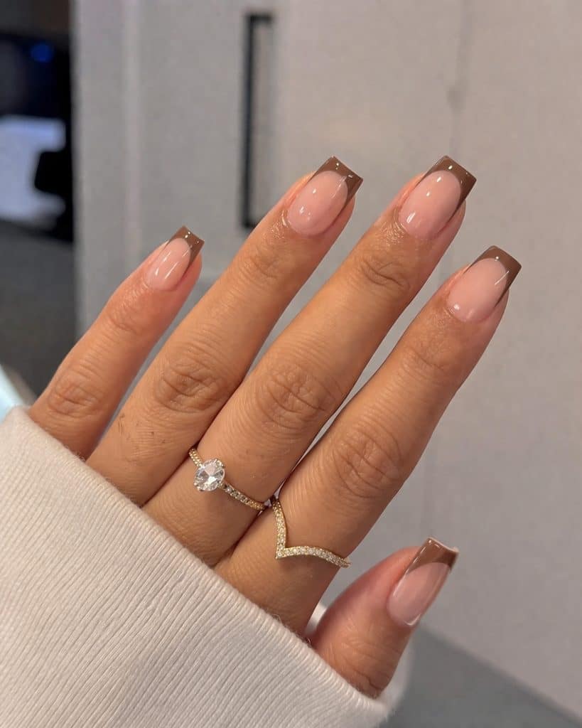 37 Brown French Tip Nails That Feel Chic, Modern, and Wearable 35 image36