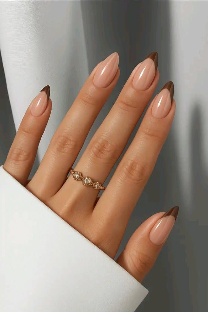 37 Brown French Tip Nails That Feel Chic, Modern, and Wearable 18 image7 4