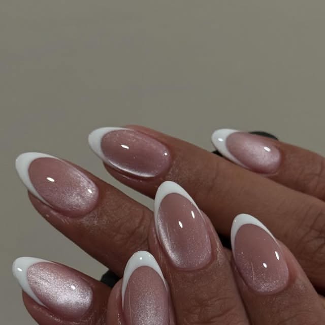 42 Cat Eye Nails Design Ideas That Make Every Manicure Look Magnetic 19 image10 4
