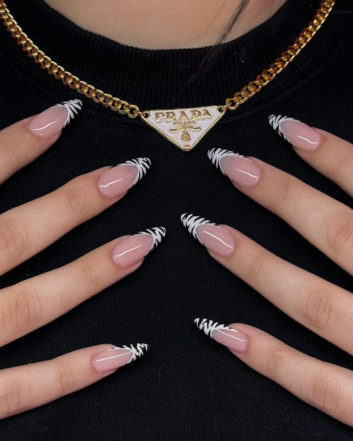 33 French Tip Nails Design Ideas That Feel Fresh, Not Basic 29 image29 4