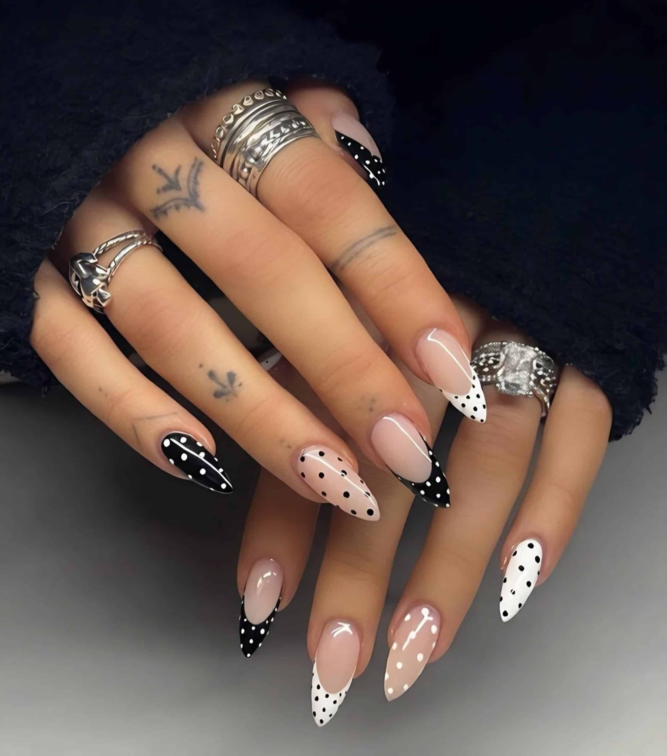 33 French Tip Nails Design Ideas That Feel Fresh, Not Basic 43 image31 6 scaled